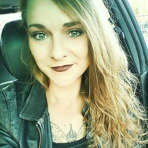 Meet your Posher, Nikki